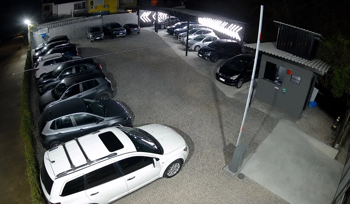 Foto real das vagas do estacionamento da Sta Mônica